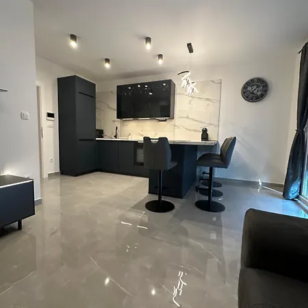 Διαμέρισμα Lux *